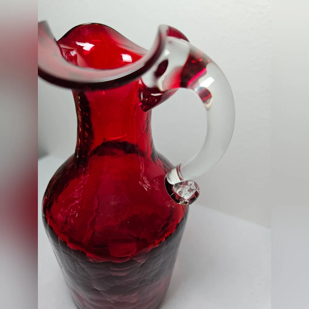 VTG Red Crackle Glass Vase Pitcher Blown Glass, Applied Handle 5" - Picture 3 of 8